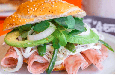 Combo1: Cemita+Agua Fresca 1/2 lt