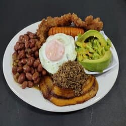 Bandeja Paisa