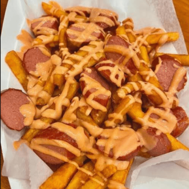 Salchipapas