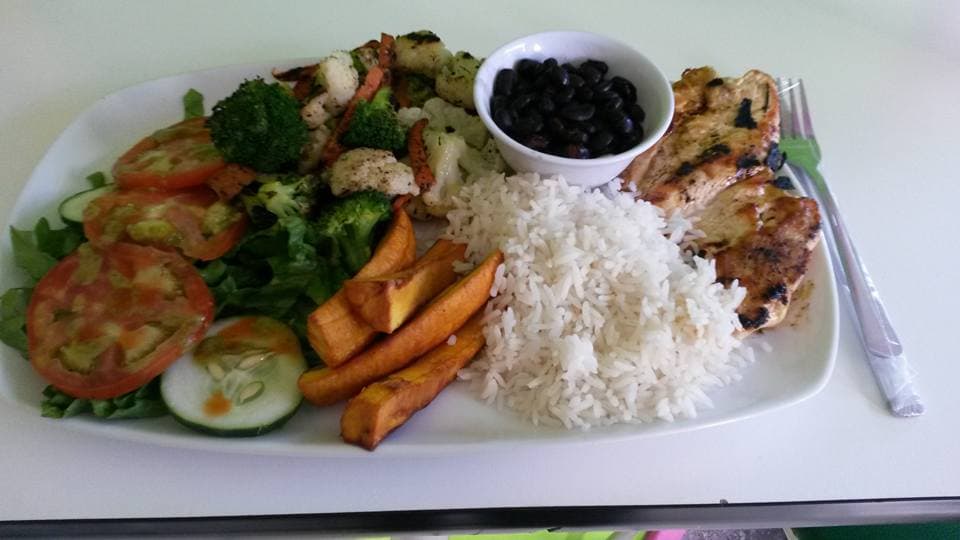 Casado Pollo a la Plancha + Limonada
