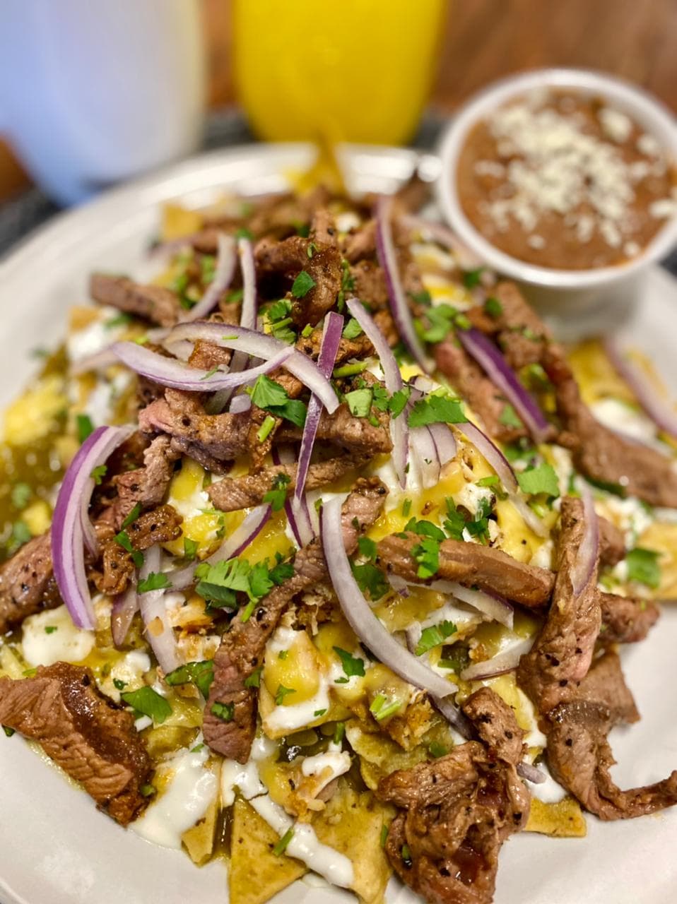 Chilaquiles con Arrachera