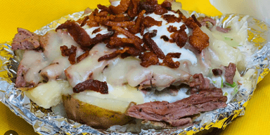 Papa Rellena de chuleta