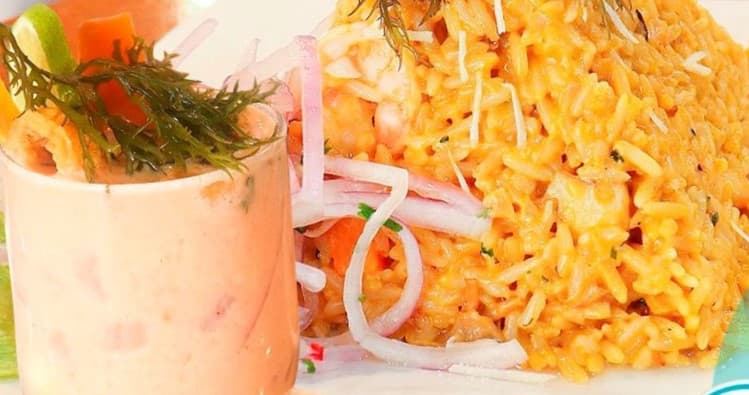 Arroz con Mariscos y Leche de Tigre