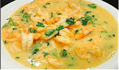 Filete de Robalo en Salsa de Camarón