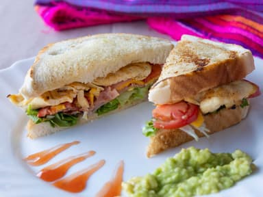 Sándwich de Pollo