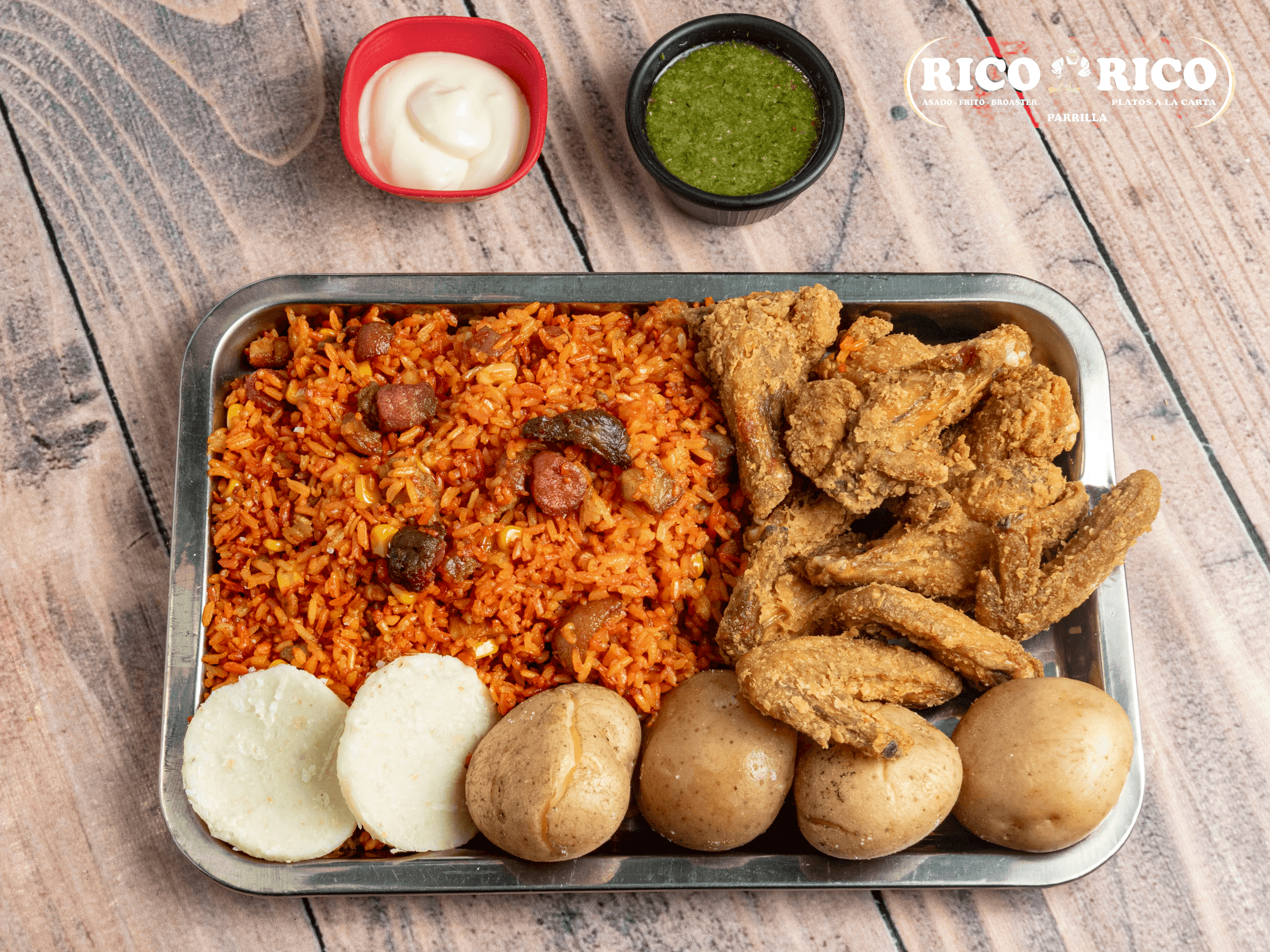 Arroz Paisa Para 2 con 10 Alitas