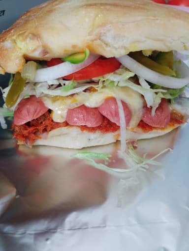 Combo 2 Tortas Cubanas + 2 Refrescos