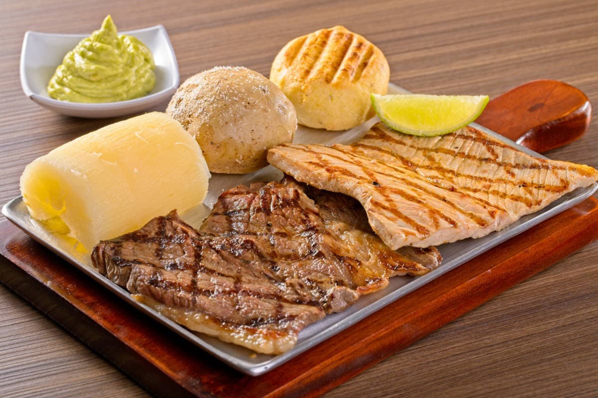Mixta Dos Carnes
