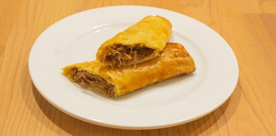 Empanada Argentina de Carne Angus