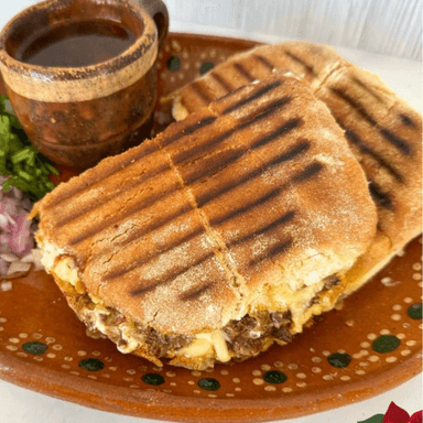 Torta de Birria