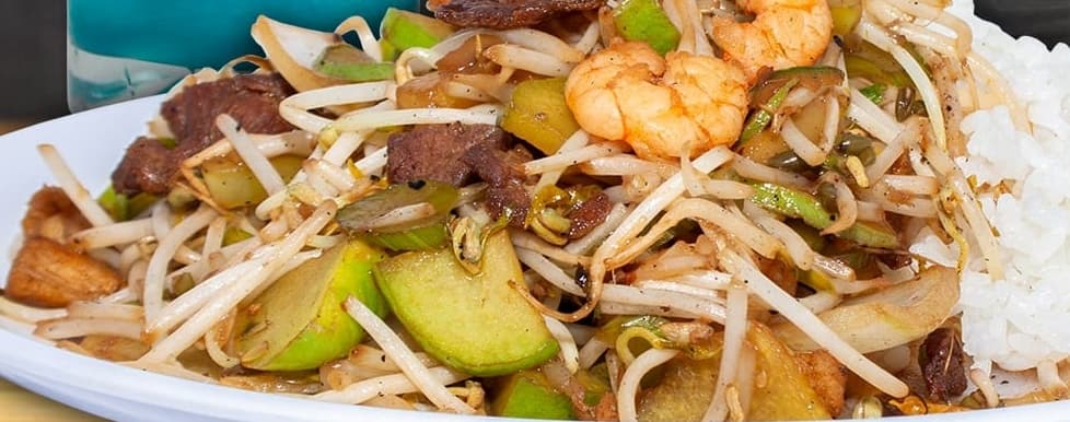 Chop Suey de Pollo
