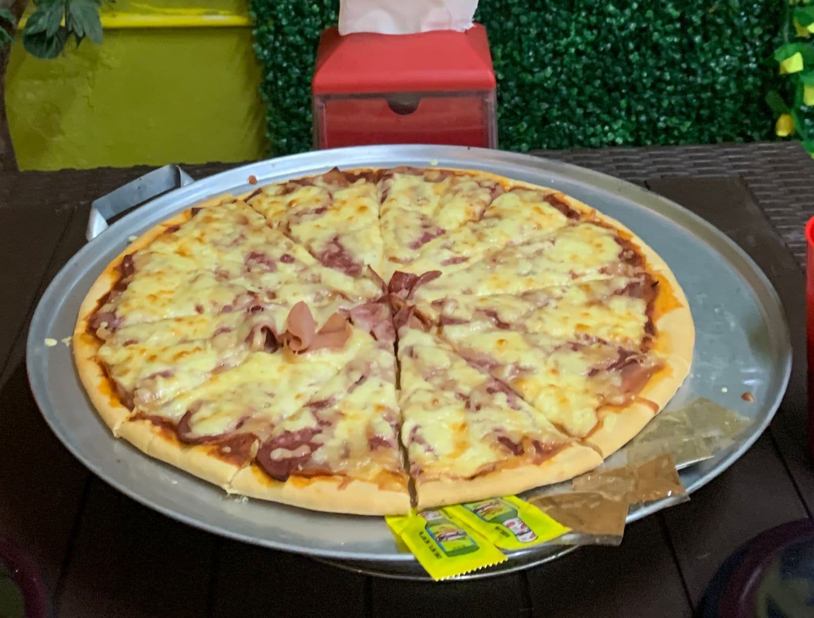 Pizza Hawaiana
