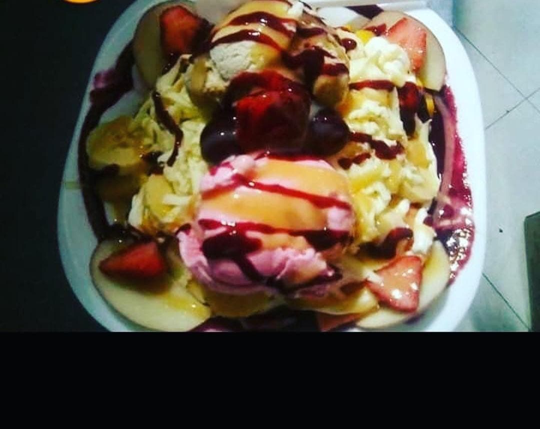 Ensalada de Frutas Grande 32 Oz