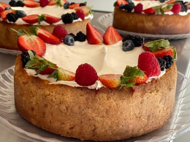 Cheesecake de Jocoque con Frutos Rojos Mediano