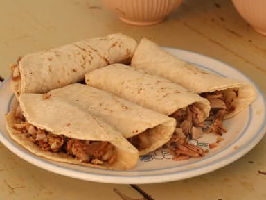 Combo 1  Tacos de Surtido