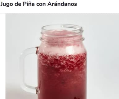 Jugo de Piña y Arándanos