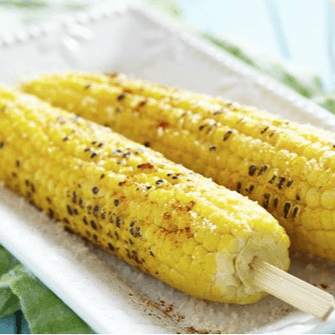 Elotes con sal y limón