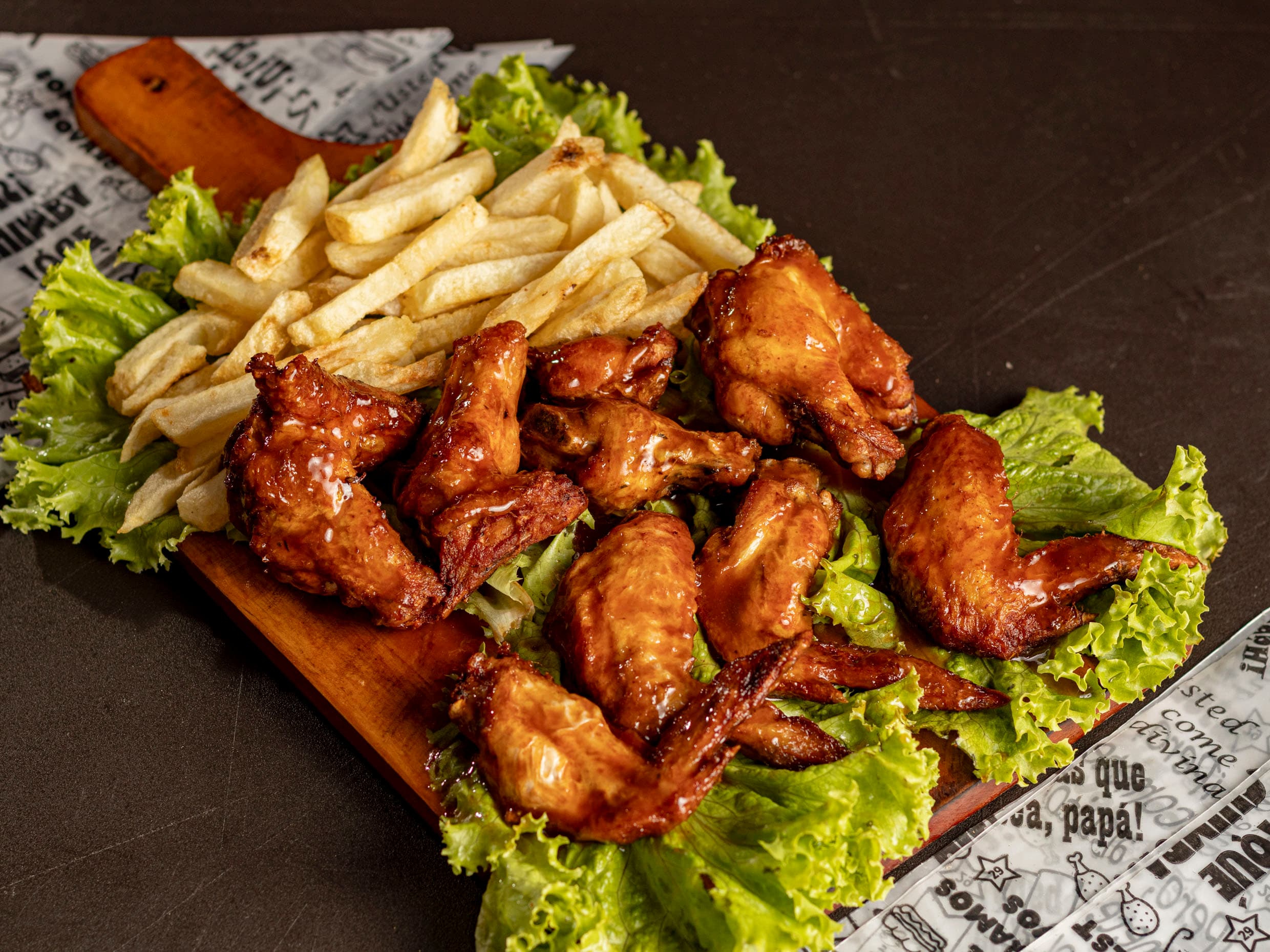 Alitas en Salsa BBQ Para 2 Pers (16 Piezas)