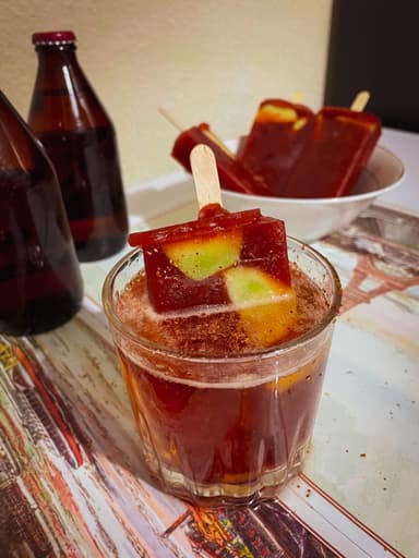 Paleta de Clamato
