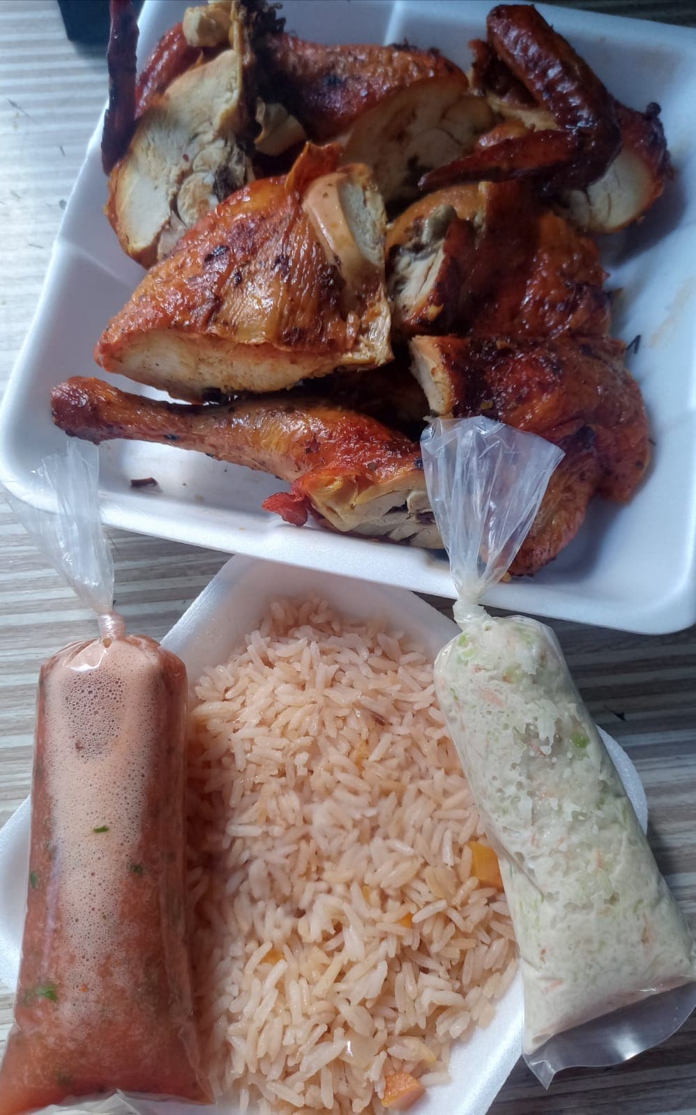 1 Pollo a la Leña