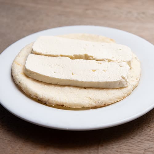 Arepa con Queso