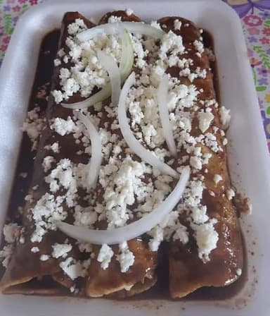 Enchiladas Rellenas