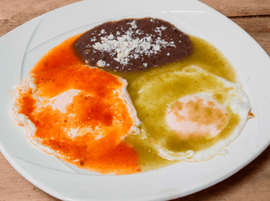Huevos Divorciados