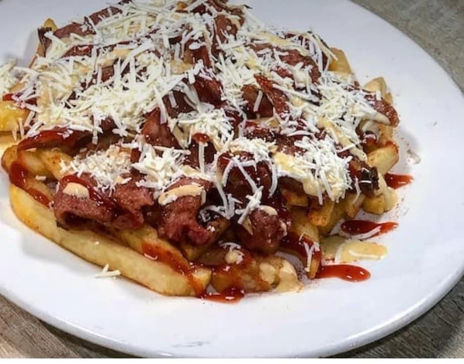 Salchipapas
