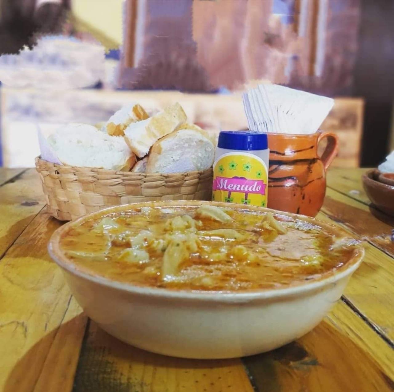Litro de Menudo más Pozole