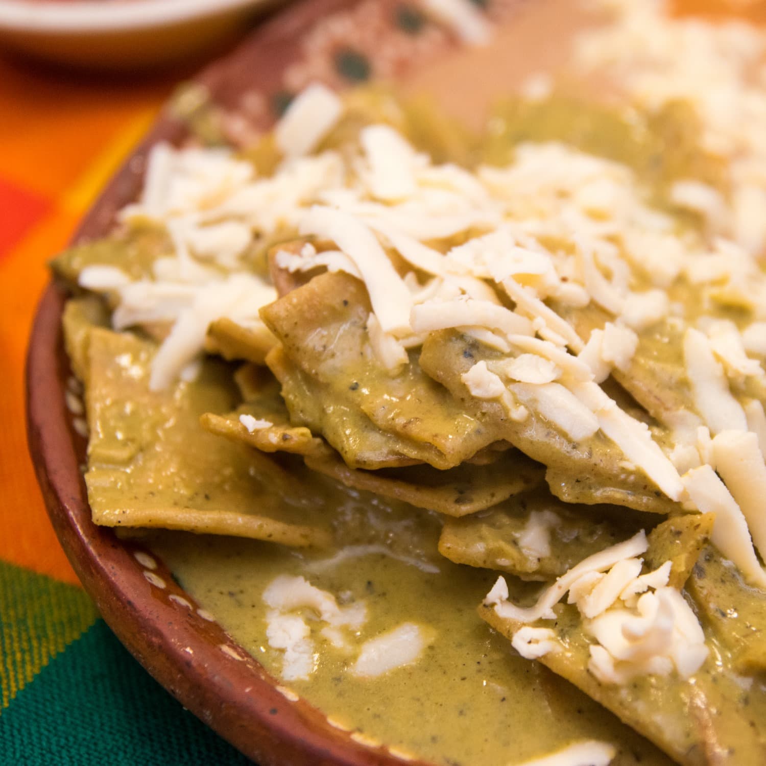 1/2 Orden de Chilaquiles con 1/2 Omelette