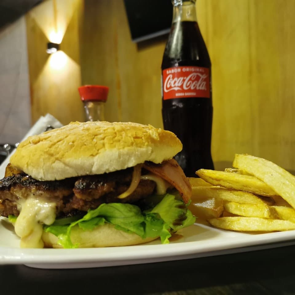 Hamburguesa Akita