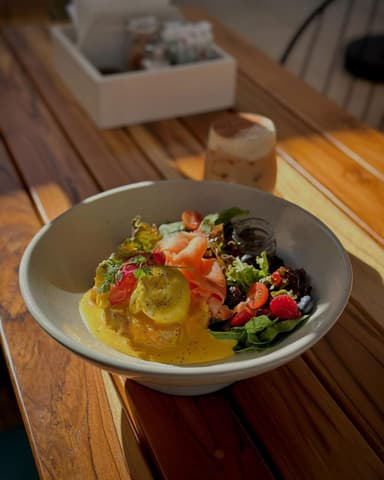Huevos Benedictinos