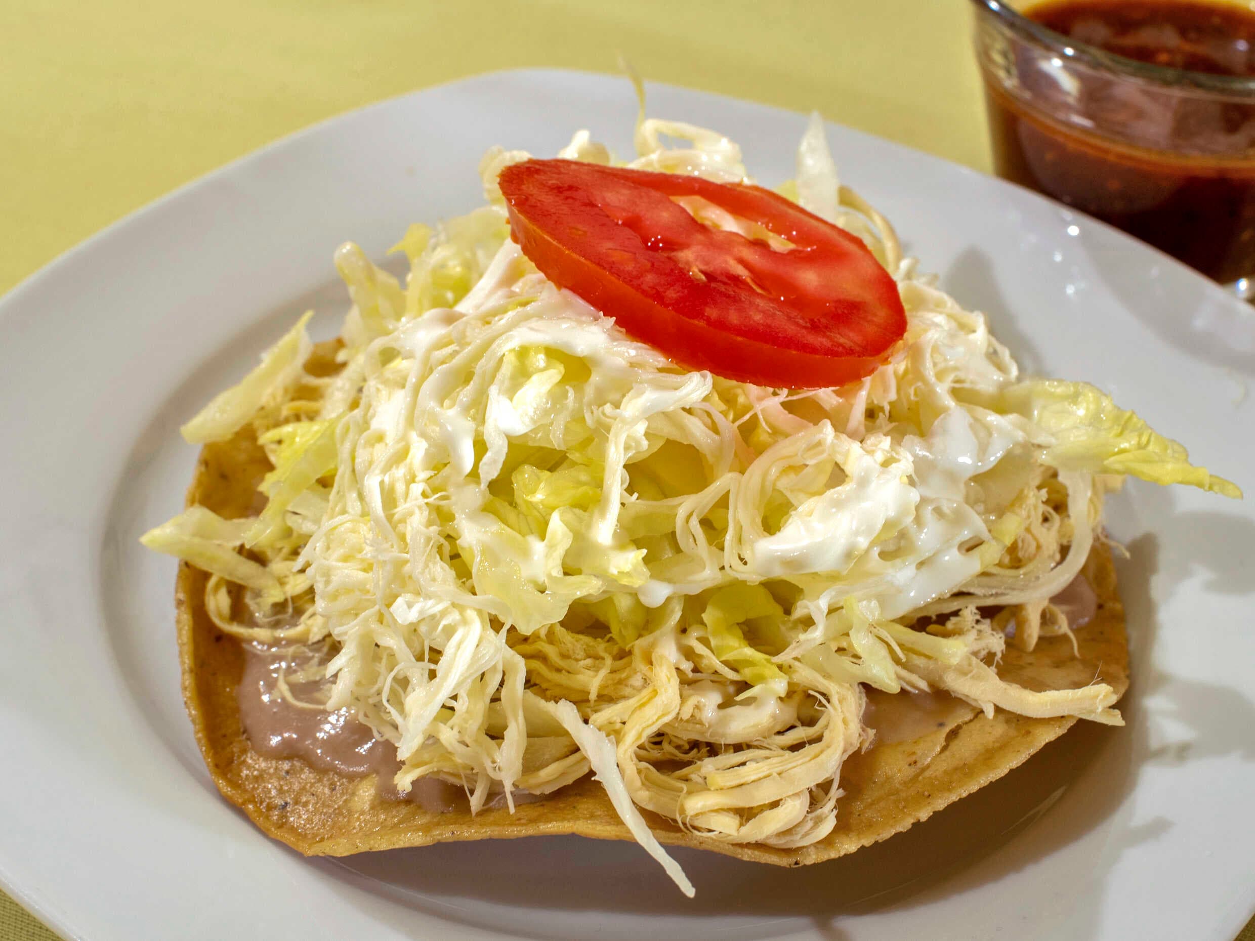 Tostada de Tinga