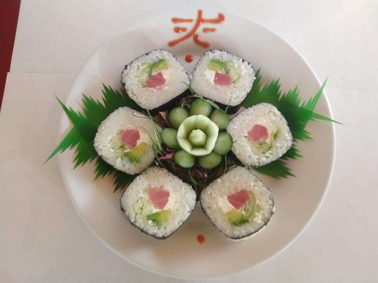 California Maki (envuelto en alga 6 pzas).