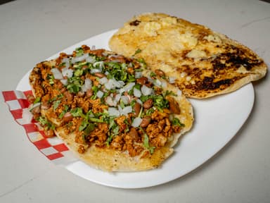 Combo Torta Taquera de Adobada + Agua Fresca