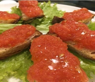 Pan Tumaca