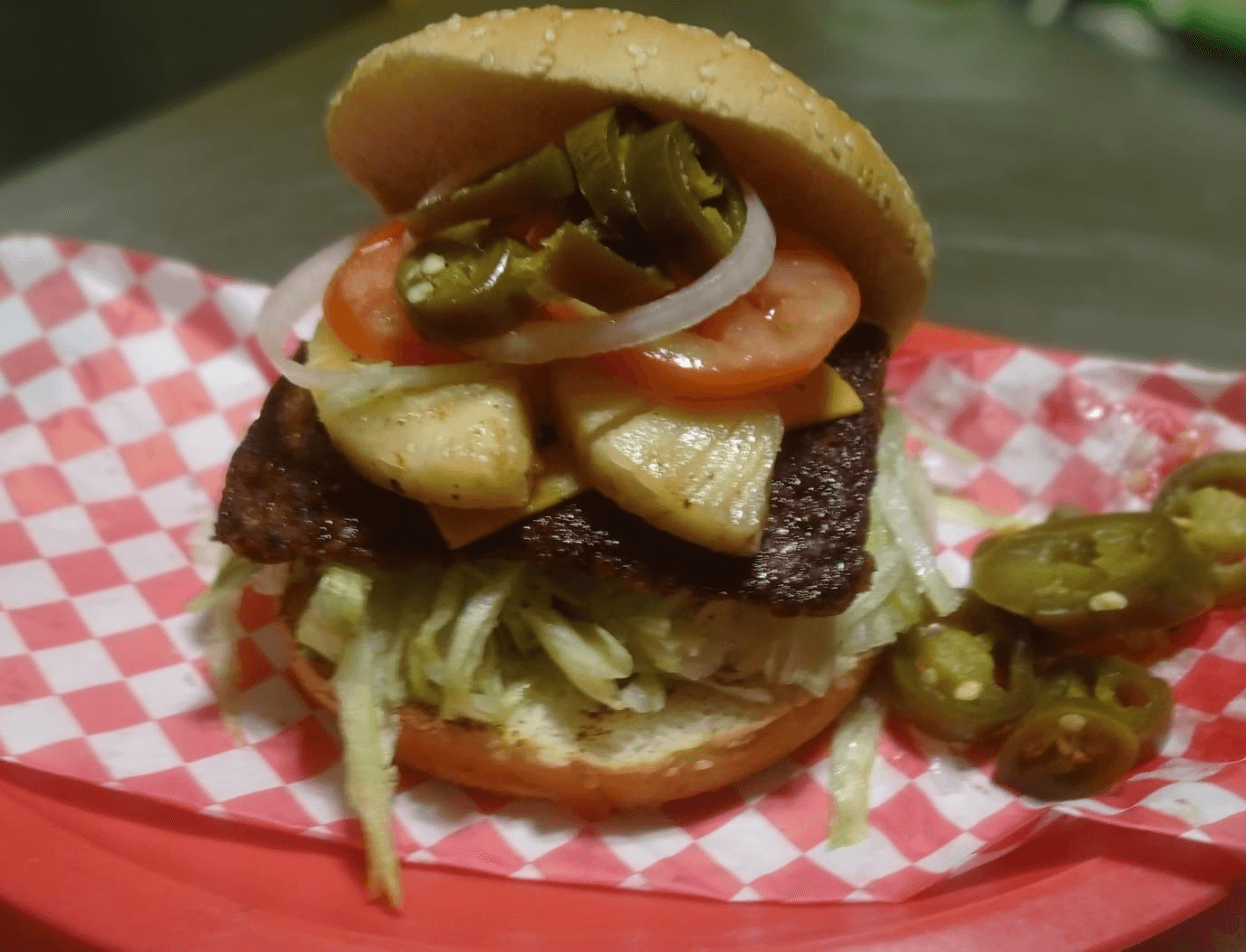 Hamburguesa hawaiana