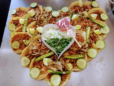 Combo 5 Tacos (elige tu carne)+ Agua 1 litro