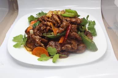 Paquete Carne de Res Picante y Un Rollo Primavera