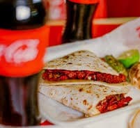 2 Gringas y Coca Cola