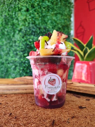 Arma Tu Postre - Fresas con Crema 9 Onz Off