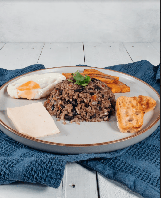 El Gallo Pinto