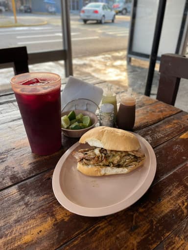 combo torta árabe