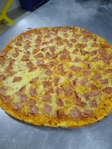 Pizza Clásica Tocineta