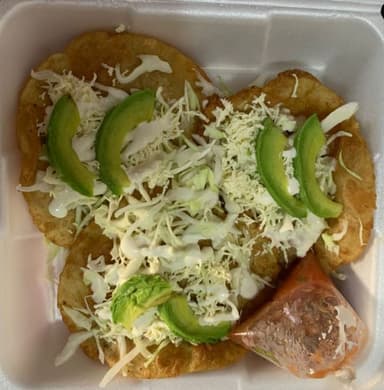 3 Panuchos de frijol con queso **