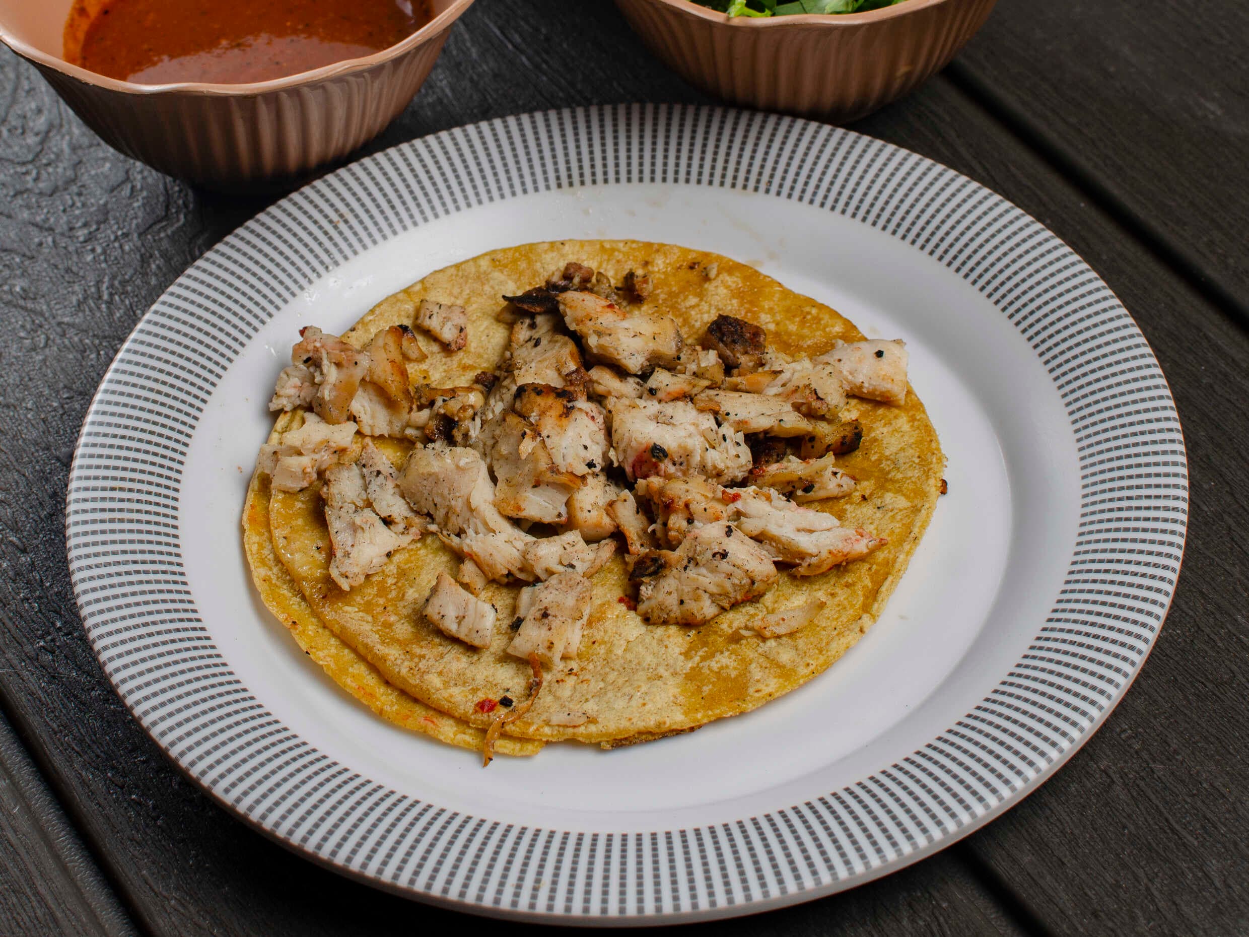 Taco de Pollo maiz