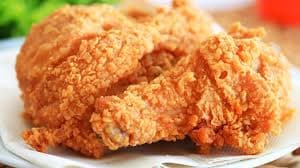 Porción Pollo Cuarto + Muslo + Papas Fritas