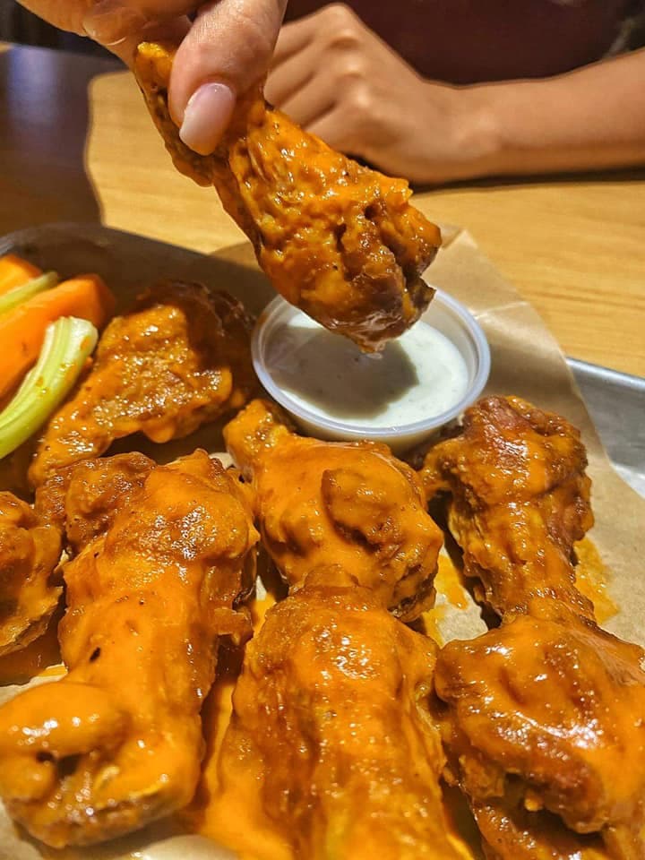 16 Alitas o Boneless o Camarones