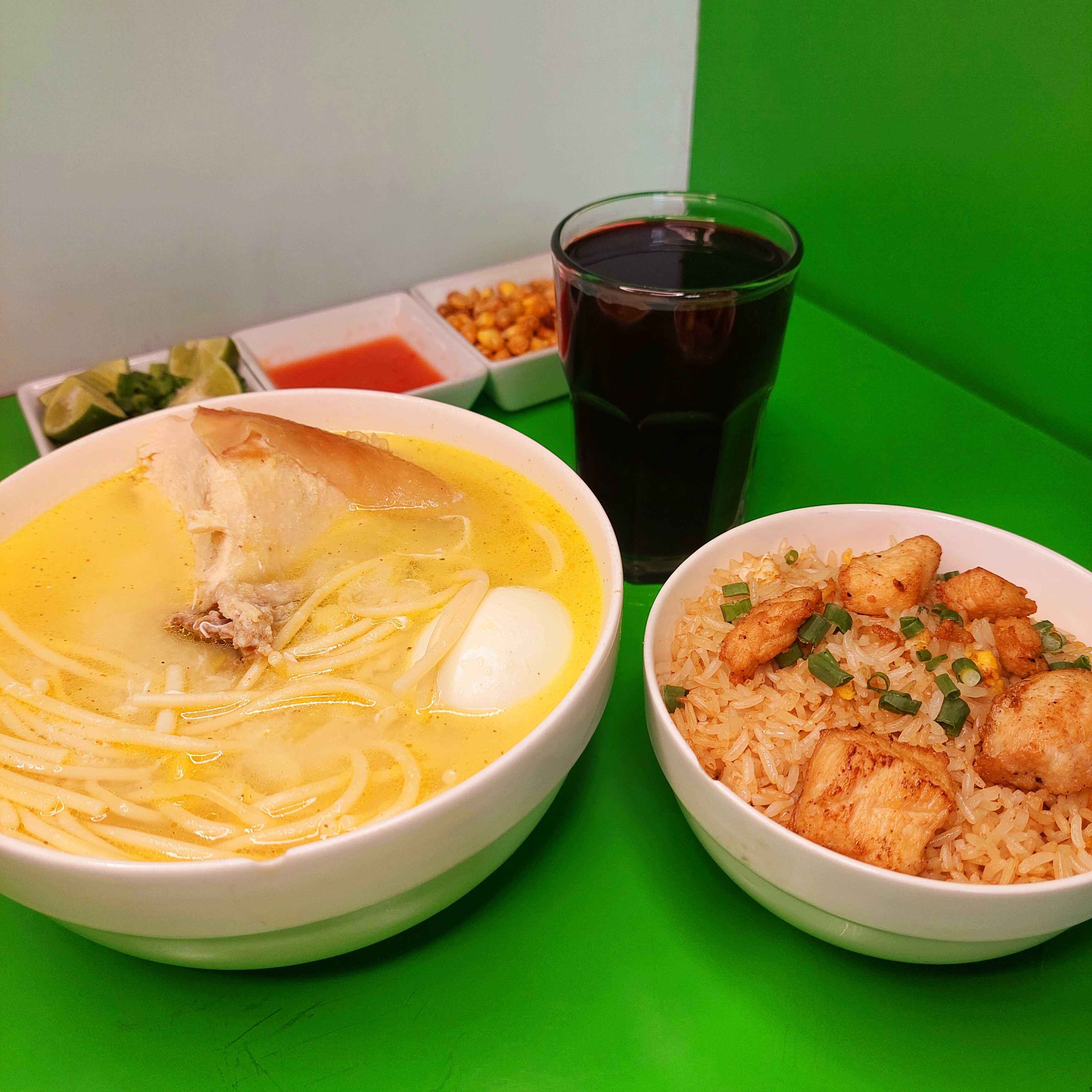 1 Caldo Mediano+Porción De Chaufa+Chicha Personal