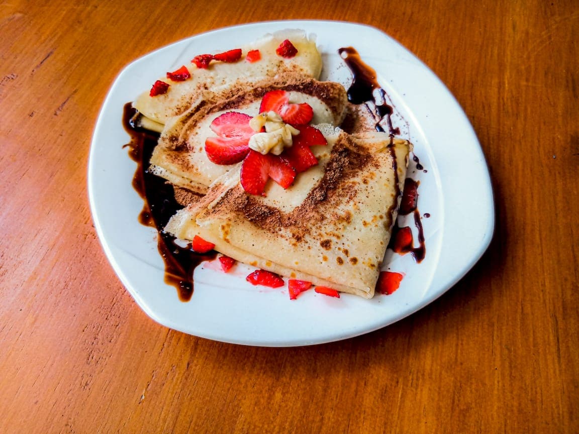Orden de crepas plátano con nutella